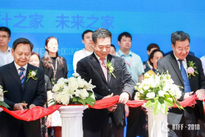 北京国际家居展亮&ldquo;三大王牌&rdquo;：国际化、原创设计、智能家居